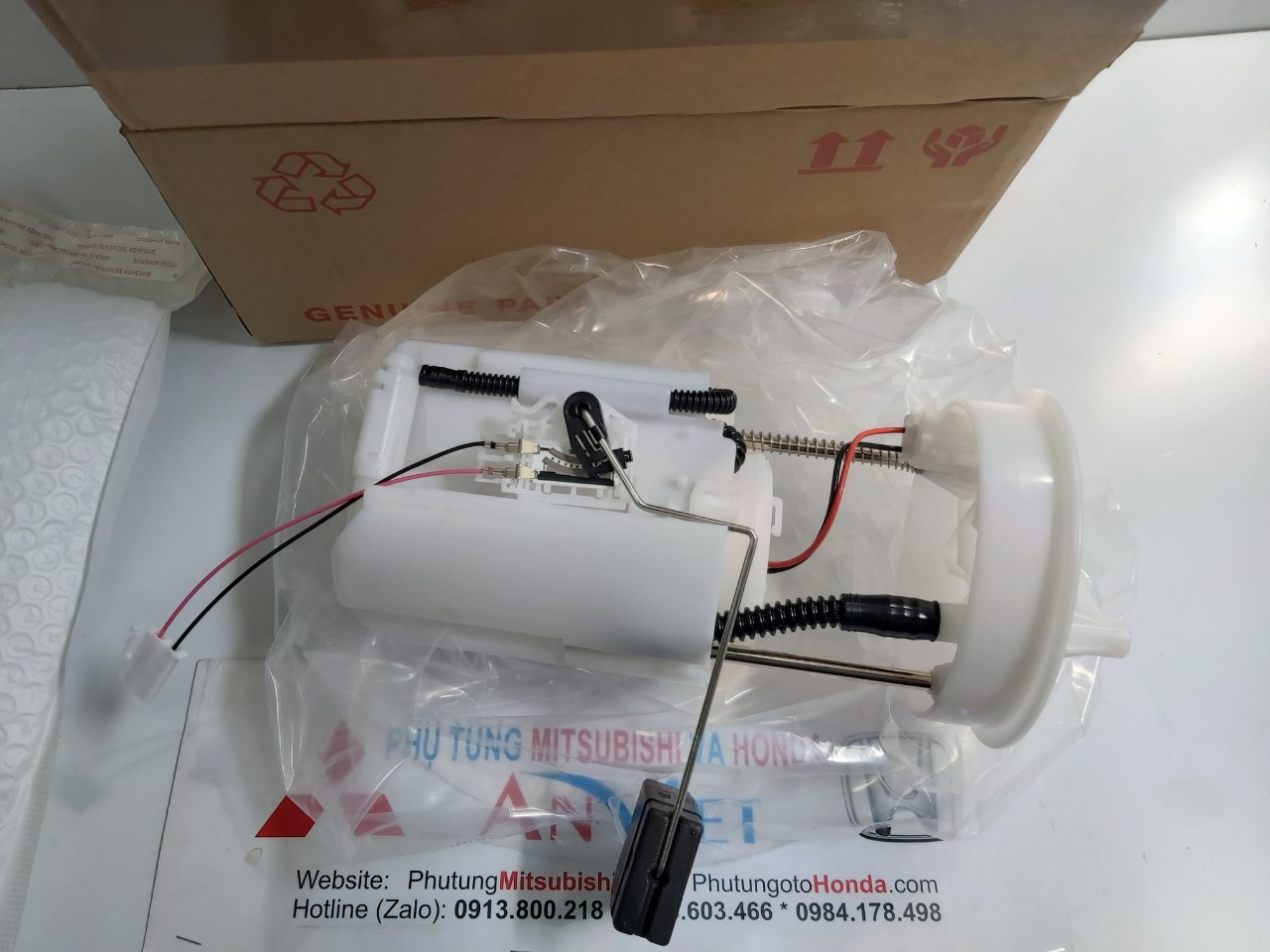 Cụm bơm nhiên liệu xe Honda CRV